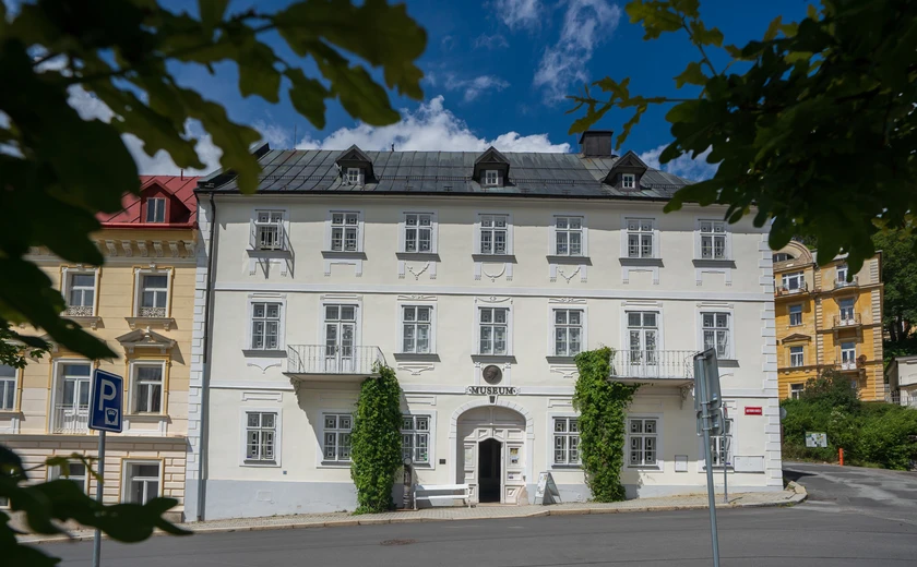 Modernizace Městského muzea Mariánské Lázně (část foyer)